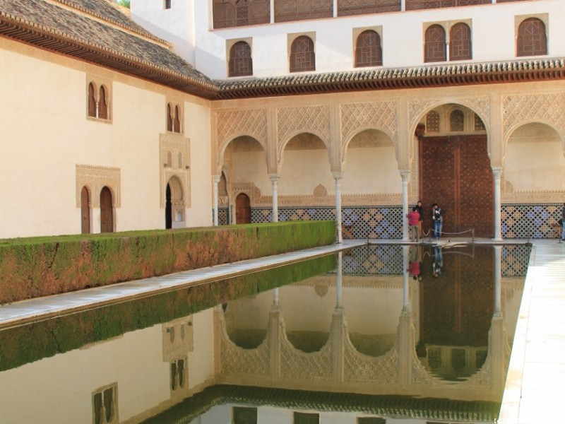 Alhambra 2  853x1280 