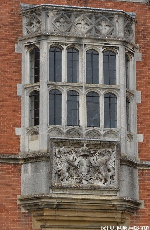 64 Hampton Court Palace