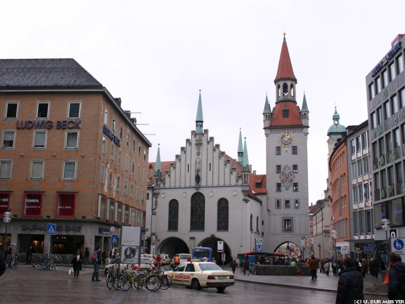 Altes Rathaus  1280x853 