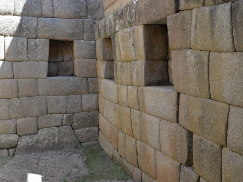 140  Machu Picchu