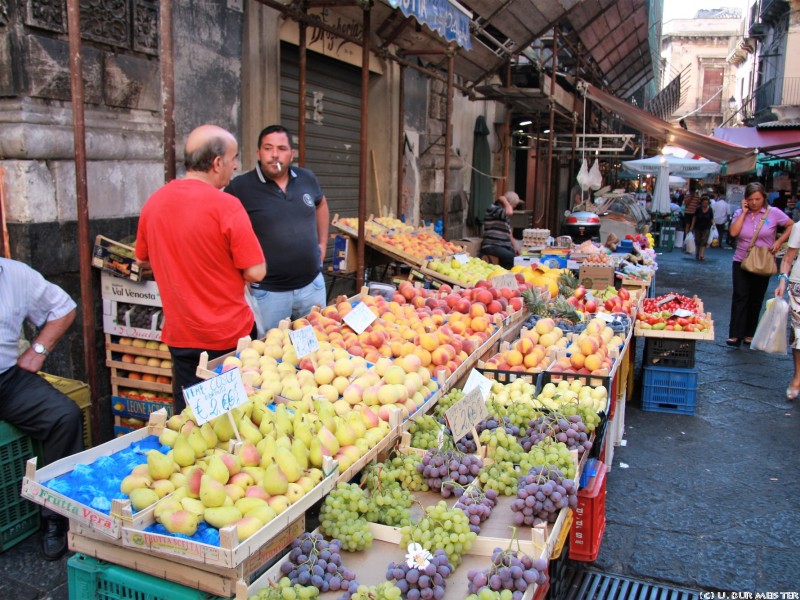 11 Catania Markt