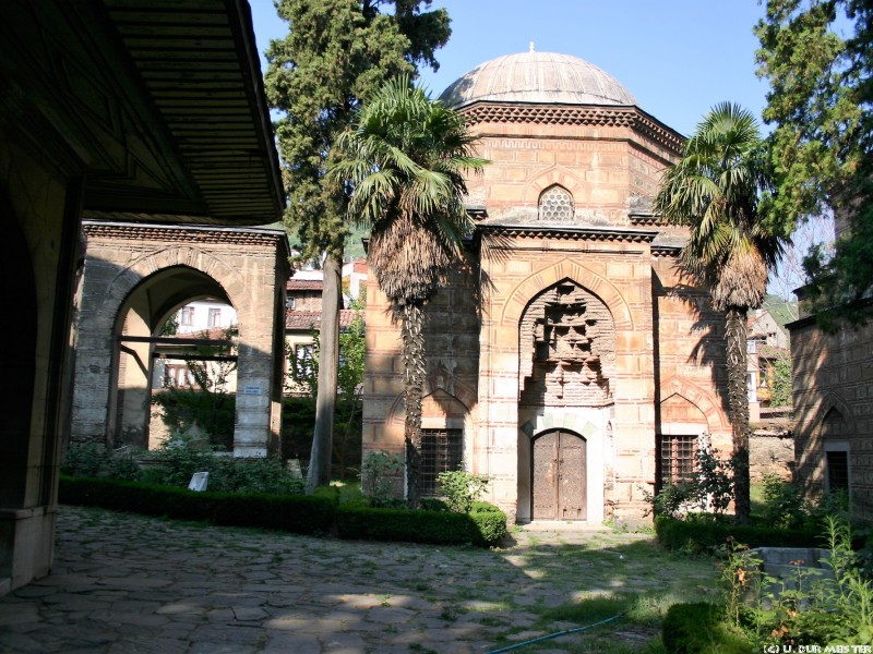32 Grabanlage Sultan Murat II